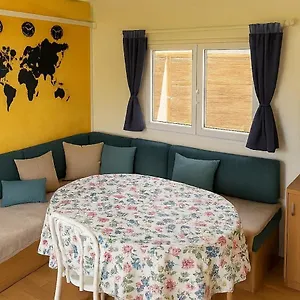 Casa Venus - Con Jardin Y Piscina , Alcalá de Guadaira España